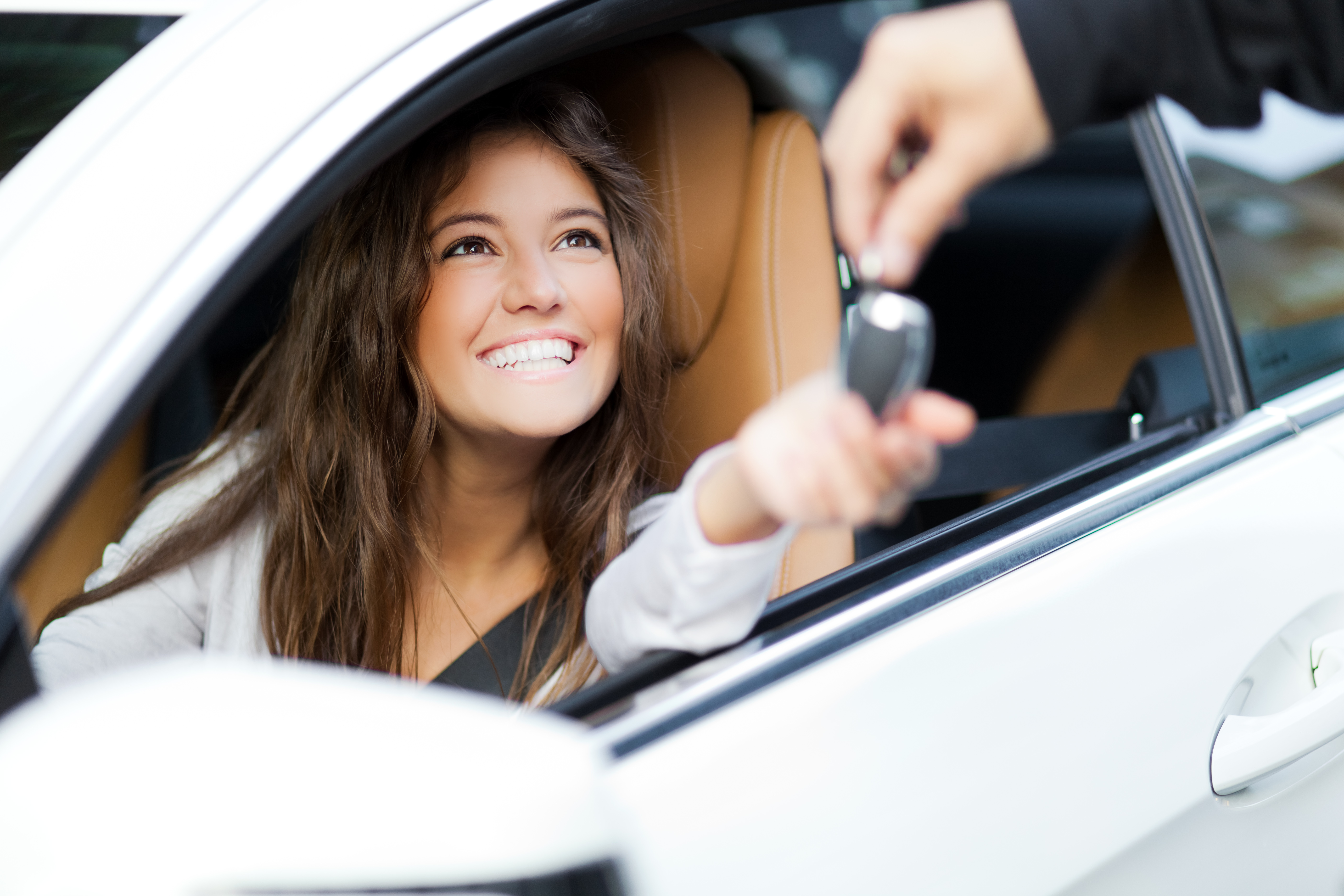 E-car delivery: la tua auto nuova direttamente a casa tua